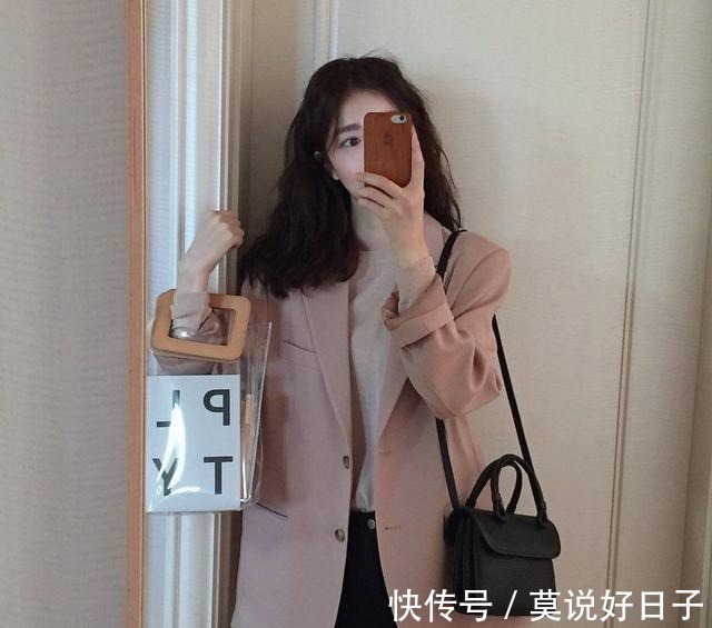 针织衫 身高不足160不非得穿大衣,今年流行的短外套,气质百搭又显高!