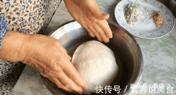 白菜饺子最好吃的做法,调馅是关键,大厨详解,3大盘子不够吃!