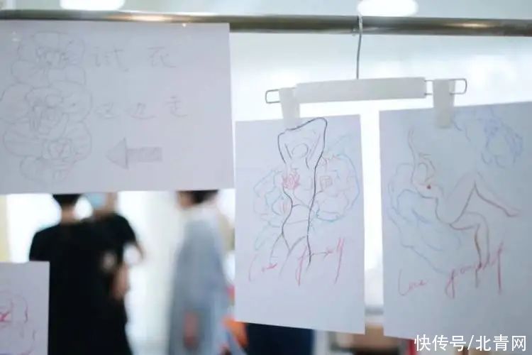 piu|乳癌手术后，她们如何穿内衣？