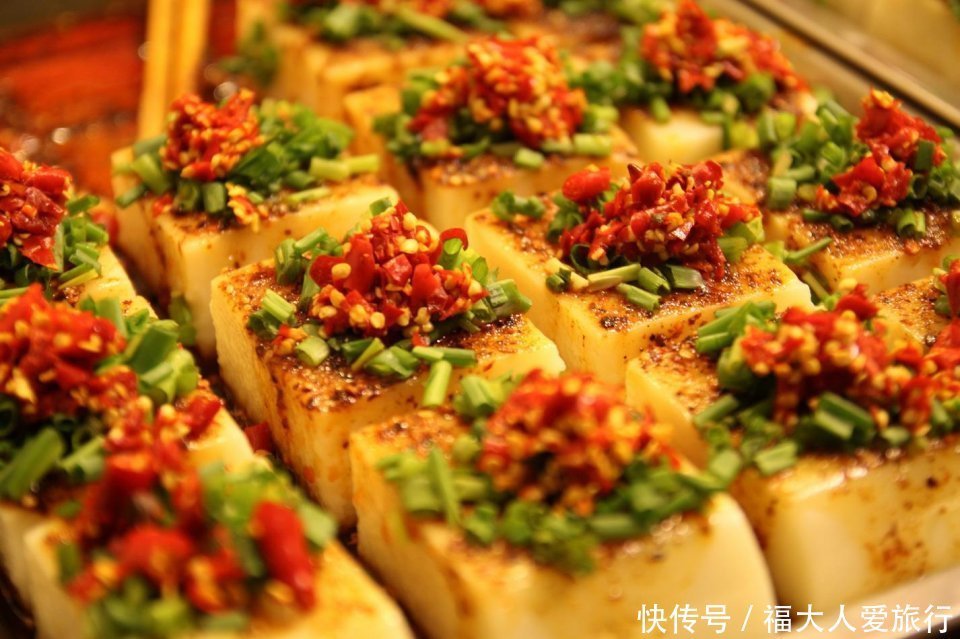 名片|行走四川,水煮成都:除了吃,就是耍,这才是成都人的生活名片