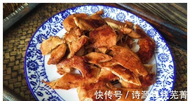 午餐|妈妈牌午餐,对孩子满满的爱,荤素搭配色香味俱全,孩子吃香了!