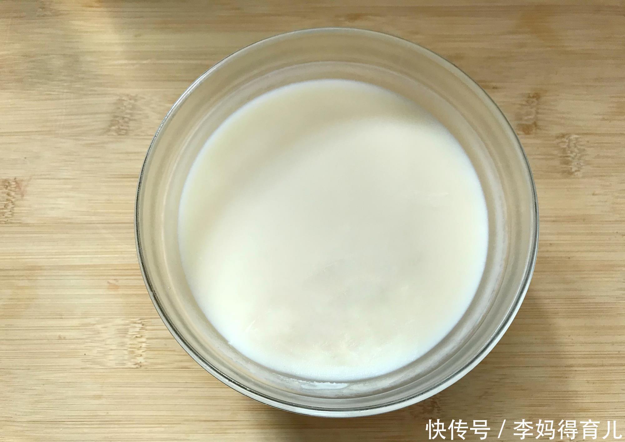 熬出来的猪|猪油熬制有窍门,下锅前多加一步,猪油雪白香浓无腥味,久放不坏