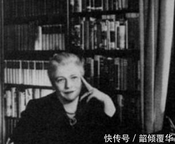 赛珍珠$赛珍珠:一生痴恋徐志摩,晚年请求访问中国遭拒,抱憾着旗袍离世