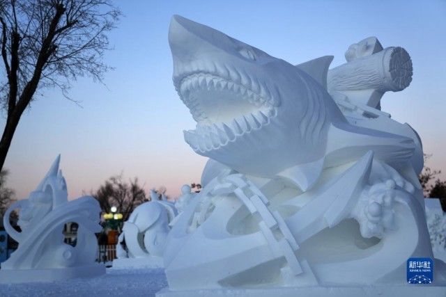 第二十八届全国雪雕比赛在冰城落幕