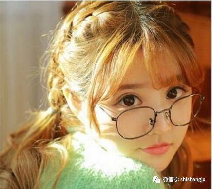 学院风的女生发型扎发,好看自然又简单,特别唯美