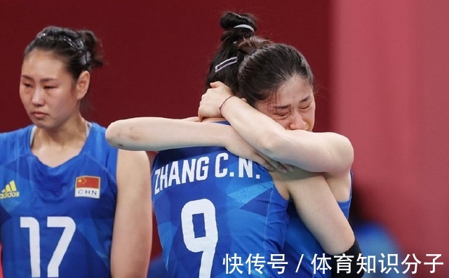 国手|中国女排迎来退役潮!11名国手名将正式退役,一人仅21岁令人遗憾