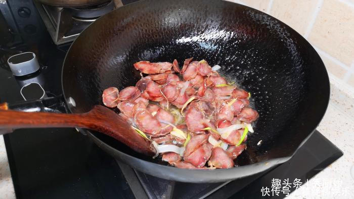 腊肠|腊肠在冰箱里保存了一年,还能吃吗今天可算明白了,涨知识了