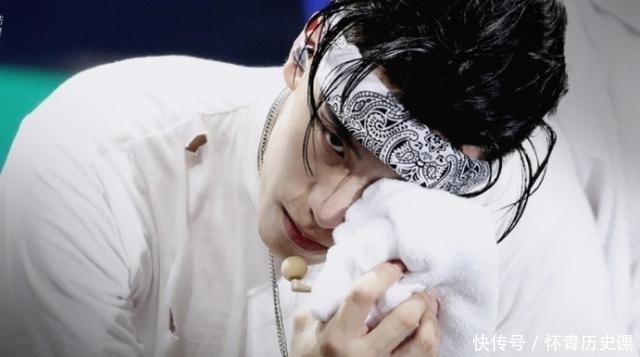 火箭少女101|出道3年,被推掉3次合作2首单曲的王子异,比队友蔡徐坤惨太多