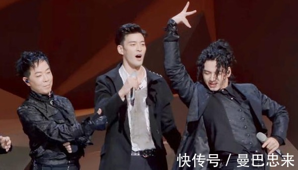 《披荆斩棘》淘汰4人,3人发小作文,黄征字最多,信息量也最大