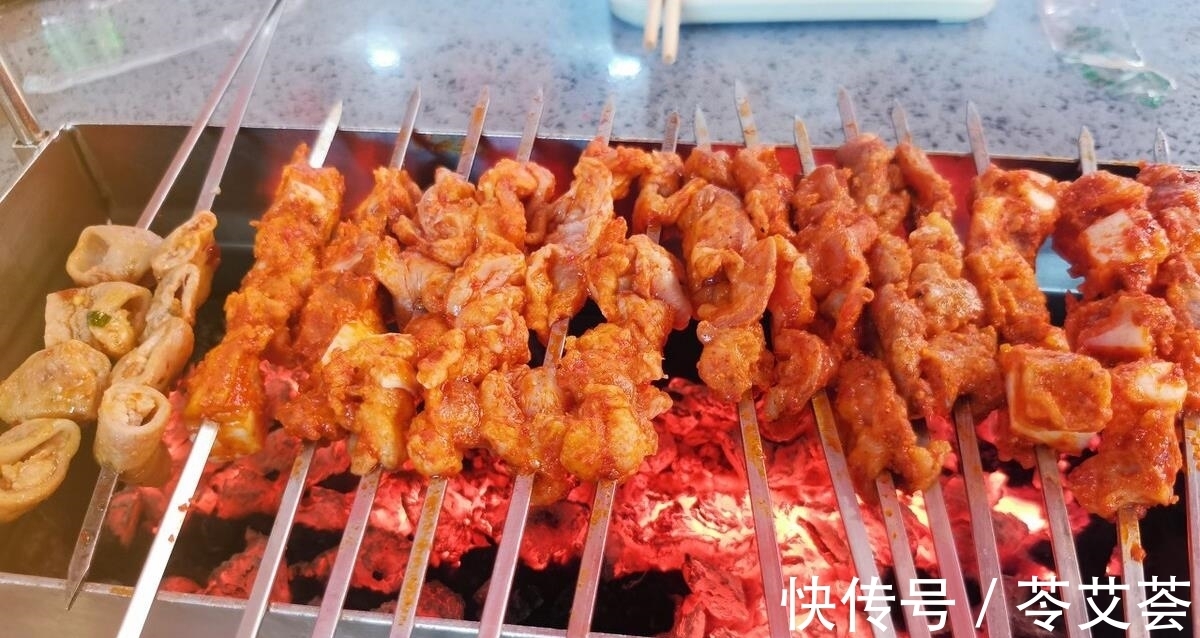 《人生一串》带火东北烧烤，这三座城市，谁才是东北烧烤第一城？