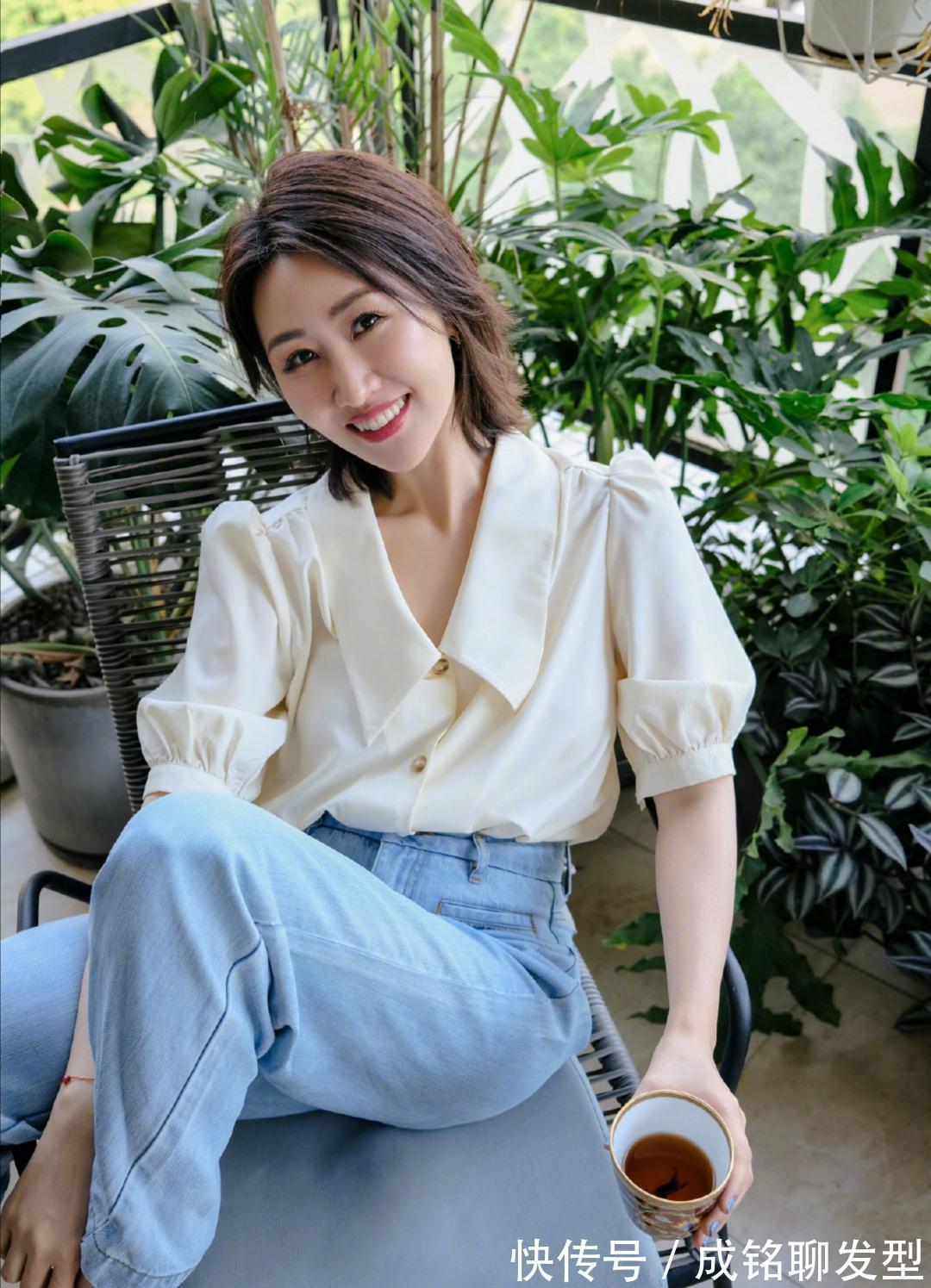 单调感|奔四女性这样穿“不老气”,简单大方还不装嫩,时尚减龄又显气质