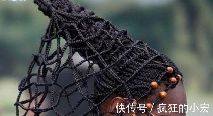 美观|非洲人的辫子原来不是为了美观,而是为了不洗澡,防虱子?