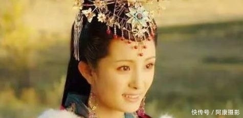 郭襄靠什么武功创立了峨眉派?仅仅三成九阳神功根本不够打