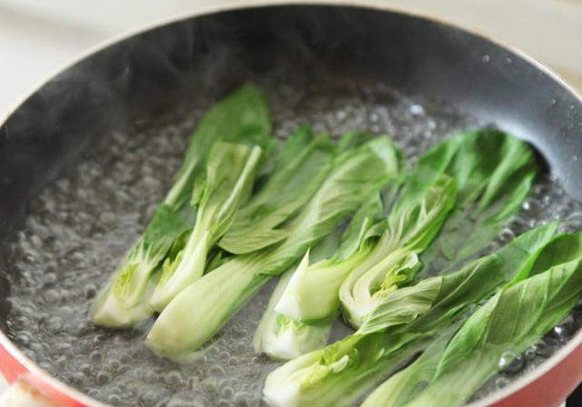 狮子头都吃过,但是你吃过有蛋黄的吗?色香味俱全,大人小孩最爱