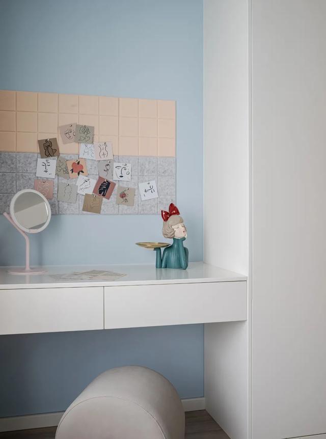 收纳|这对夫妻的“穷装风”新家,明亮又舒适,证明了越简单越美好!