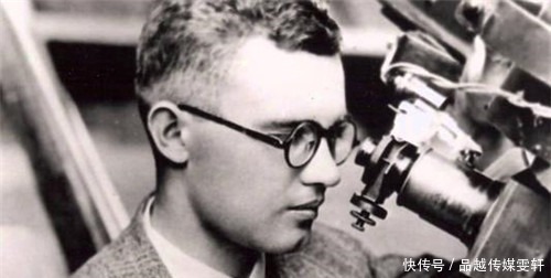 宇航员 3位宇航员永远因太空沉睡,唯有他飞到了冥王星,即将离开太阳系