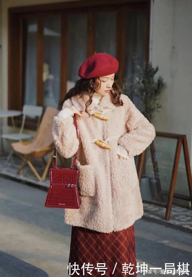 女儿们的恋爱|女生背便宜的包真的很low吗