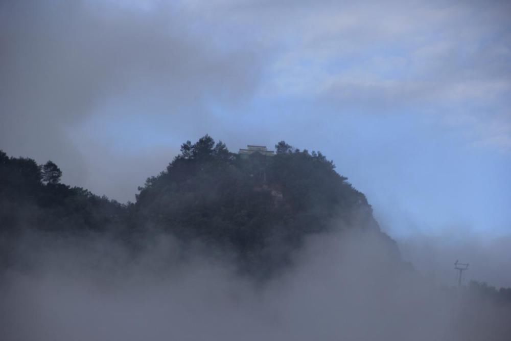  颠裁云归|齐云山颠裁云归