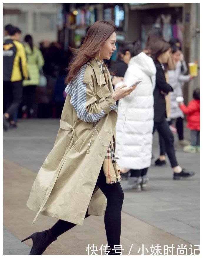 优雅|秋冬休闲风穿搭, 长款风衣+格子围巾, 优雅大气尽显高级时尚感