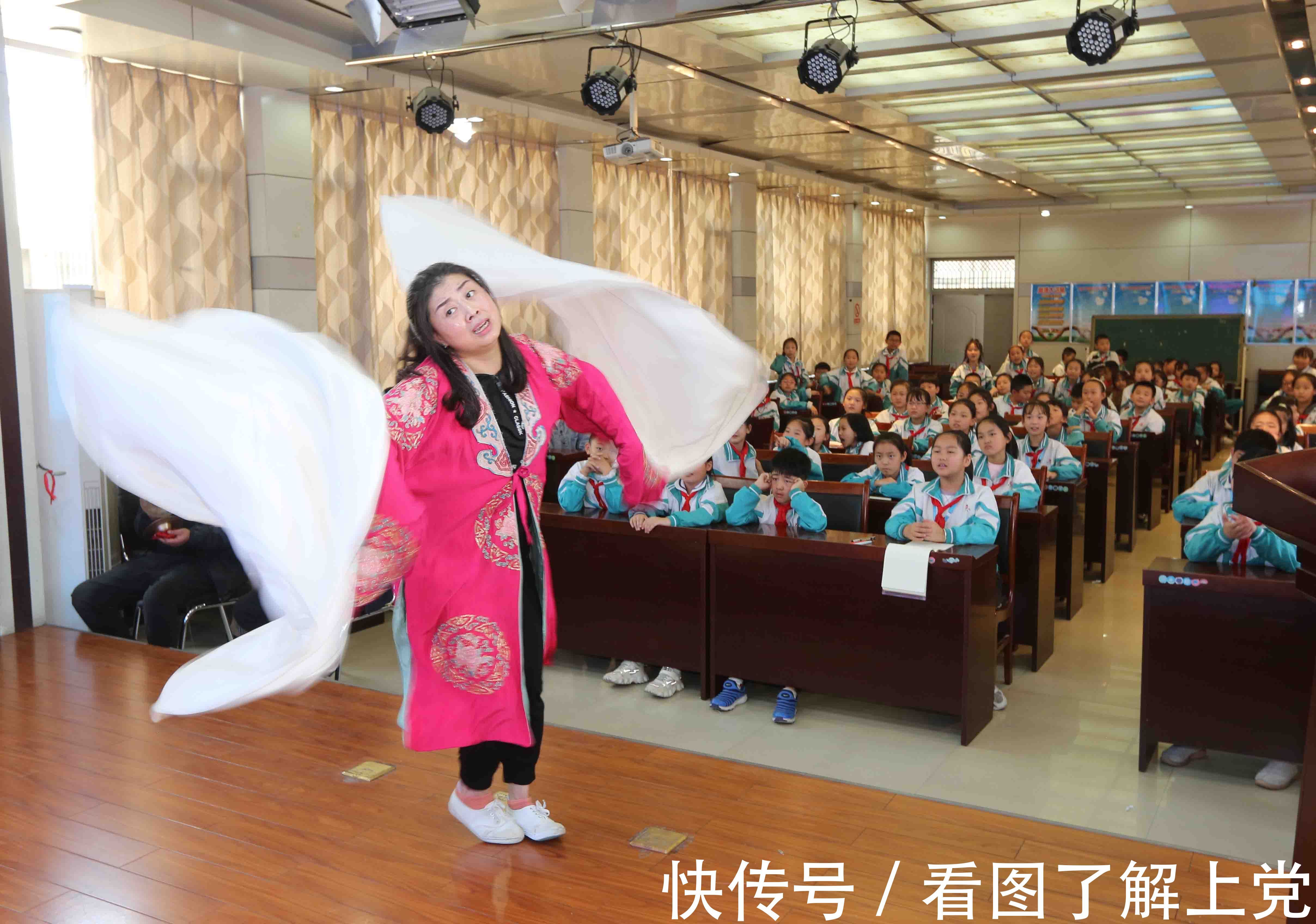 实验小学!【戏曲进校园·非遗在传承】走进长治市实验小学