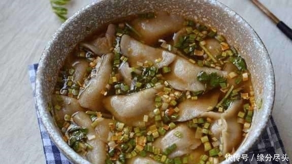 芋头|教你做这款饺子: 不用面粉不用擀皮! 滑溜溜! 一口一个!