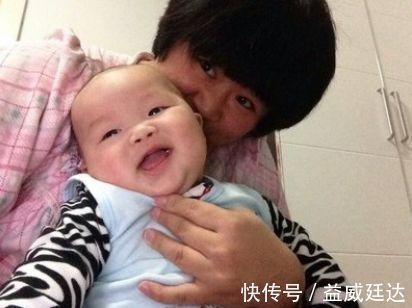 奶奶|宝宝喜欢妈妈从什么时候开始?当宝宝有这4种表现时,说明他爱你