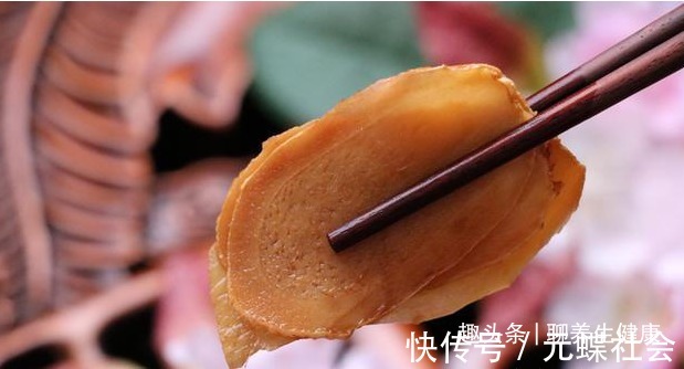 手脚冰凉|醋泡姜这样吃,坚持半个月,搞定脸色蜡黄、气虚无力、手脚冰凉!