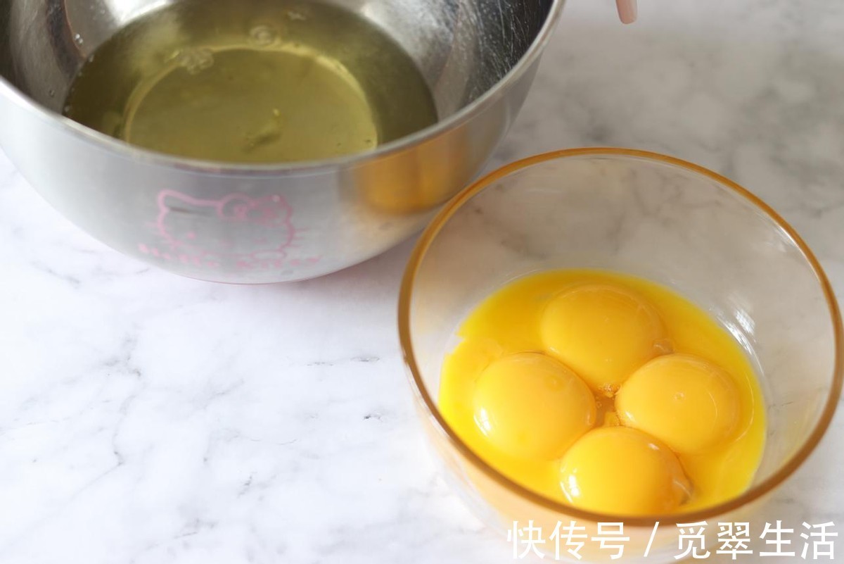 口感|特别好吃的葡萄汁蛋糕,口感松软味道清甜,又含有浓郁的果香