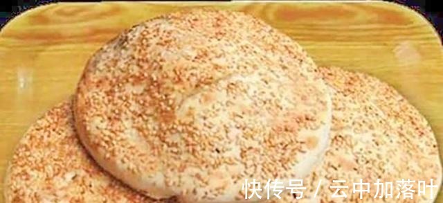 油皮|做烧饼原来这么简单,外酥里嫩咸中带甜,吃一口香掉牙,太好吃了!