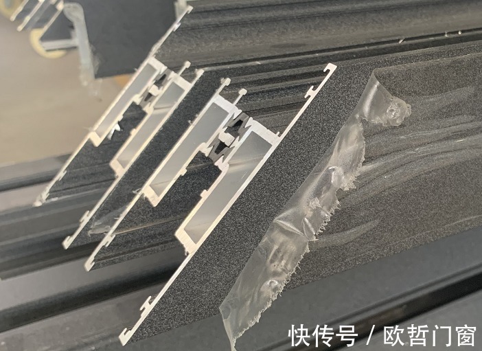 欧哲|铝合金门窗型材挑选小妙招，教你分辨出门窗型材的好坏