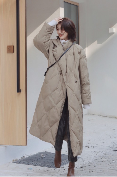 搭配|入冬后快穿“过膝羽绒服”,显瘦遮肉又显气质,轻松穿出高级感