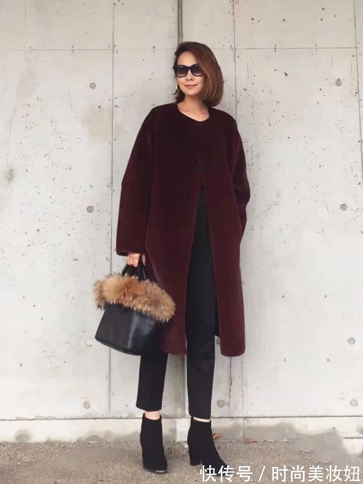 气质 衣品好的“中年女性”,穿衣都喜欢基础款,越简单越显气质