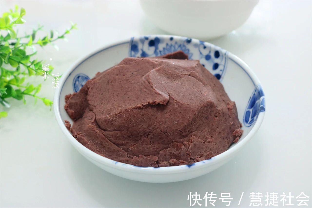 好吃|做红豆沙别只放糖，多加这两样，豆沙更香更软，比买的好吃