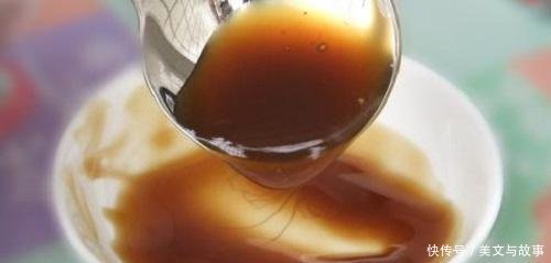 “蚝油”是一开始就放,还是最后再放大厨弄错了等于白放!