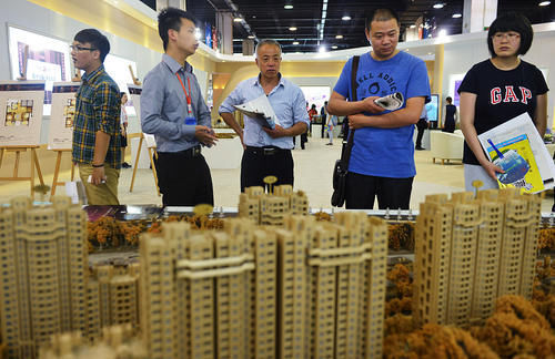 边户|为什么买房时,都不建议买小区靠边的房子?过来人透露3个原因