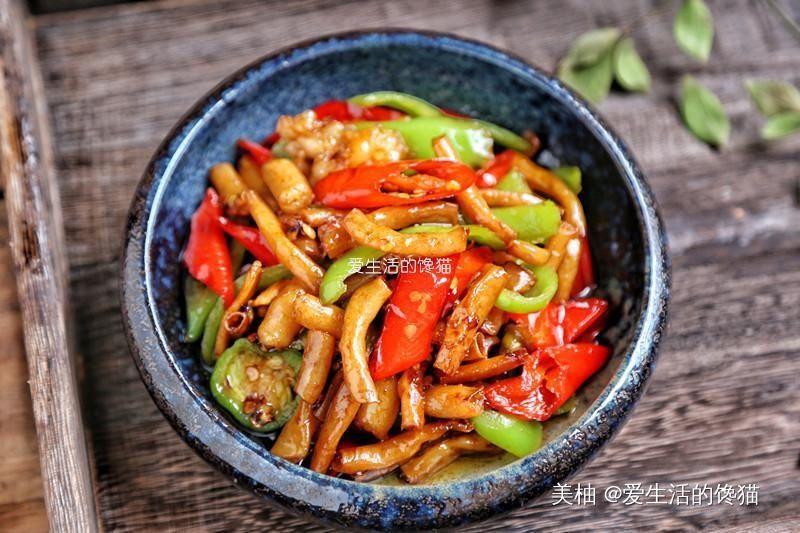  大拇指|冷天别忘了吃它，香辣下饭，真够味，炒一盘上桌，吃过都竖大拇指