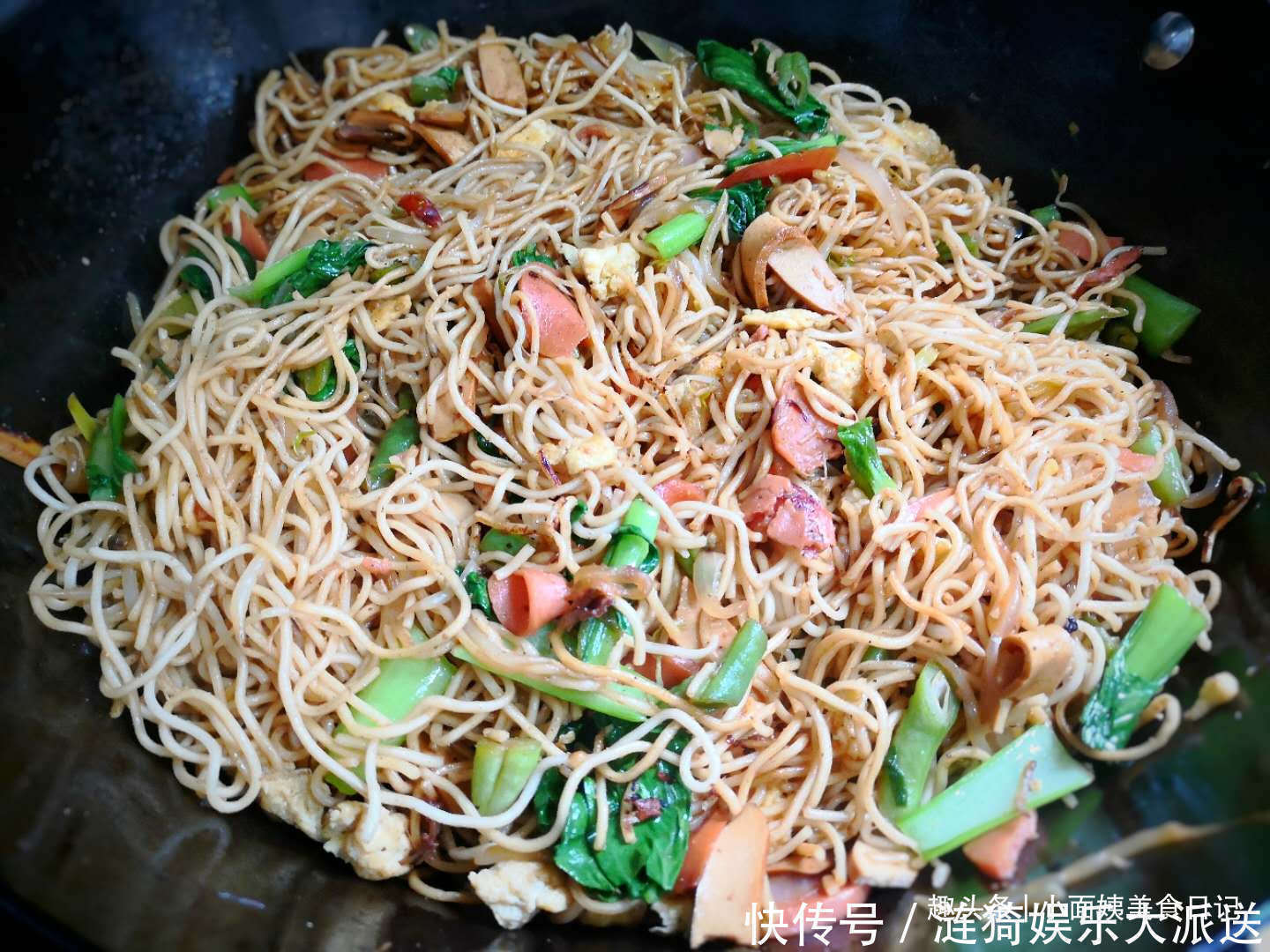 自从学会面条这做法，孩子天天点名要吃，8分钟出锅，一周要做5次