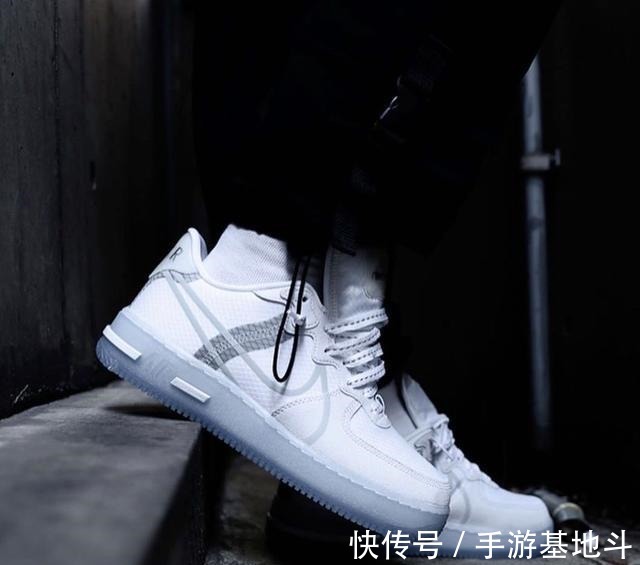 force 1 款款起飞!「骨白冰蓝」AF1又来了!还有泫雅最爱设计!