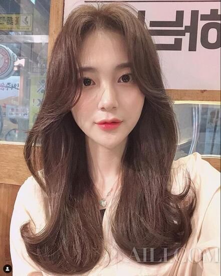 我知道你又想折腾头发了 2021推荐发色显白又洋气