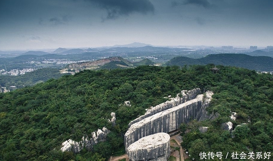 明朝这处烂尾项目,一块碑累死上千人,却被称为“天下第一碑”
