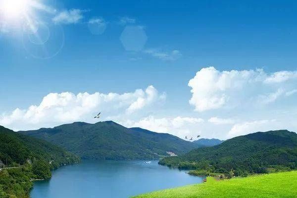 天空为什么是蓝色的,天空是蓝色的主要原因