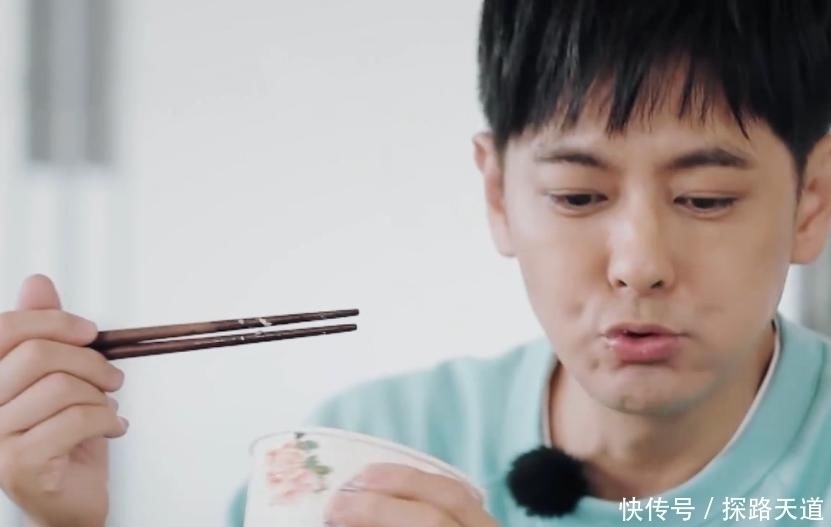 |沙雕动画,搞笑:以前大学生的文采VS现在的大学生的鬼畜!