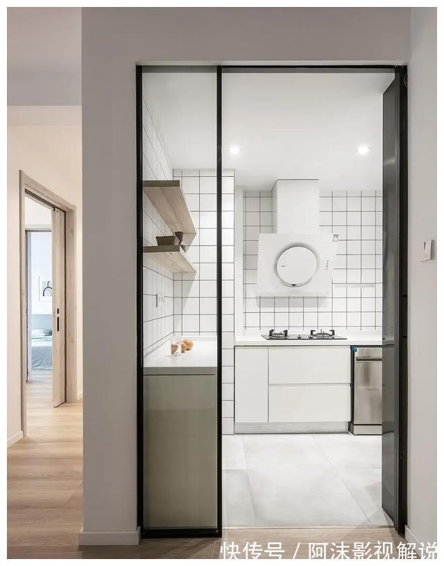 拼多多|她坚持89㎡的小家,不做主灯、只装移门,完工后效果很惊艳!