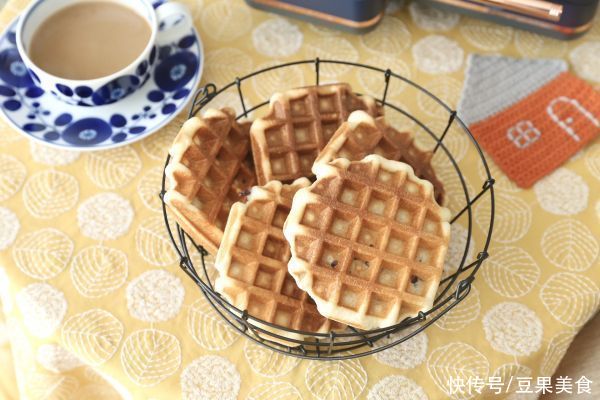 面团|#我为奥运出食力#发酵版紫米华夫饼