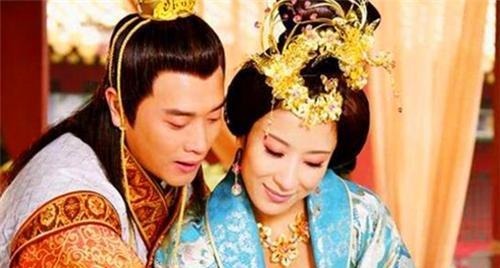 宇文泰|古代最专一的两位皇帝,一生只娶一位皇后,到死都不肯碰别的女人