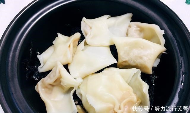 可口|早餐吃,汤汁味道鲜美,酸辣可口,在家5分钟就能做好