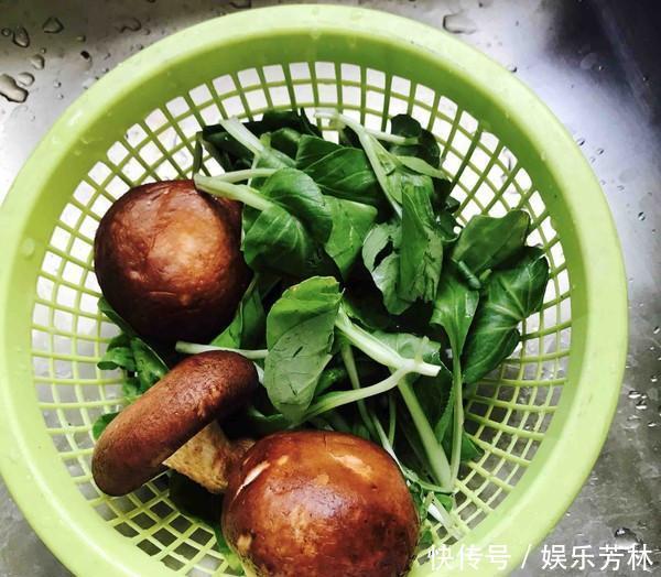 年夜饭必做的拿手菜,好看还好吃,招待朋友倍有面子,简单易做