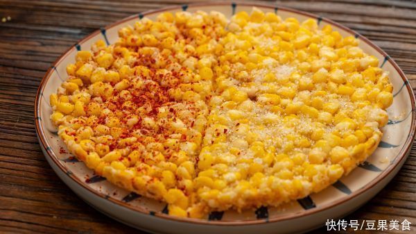 酥脆|黄金玉米烙，酥脆香甜又好看，老人孩子都爱吃