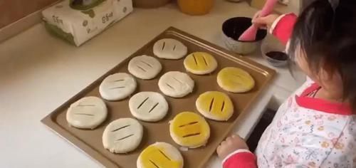 幼儿园|带娃的时候有两个勤快期，一个偷懒期，妈妈们可别为此而弄颠倒了