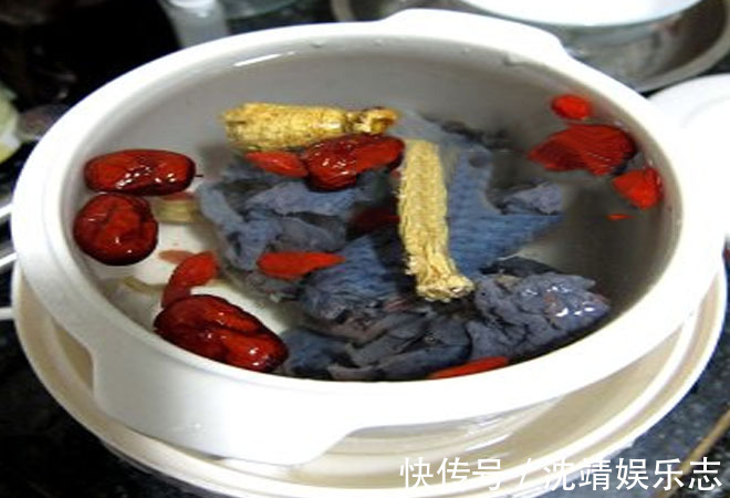 竹丝鸡|妇科中医建议气血亏虚的人,晚上多喝3碗汤,补充气血,养子宫